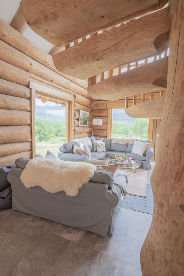 Wild Nurture Eco Luxury Offgrid Log Cabin Fort William Eksteriør billede