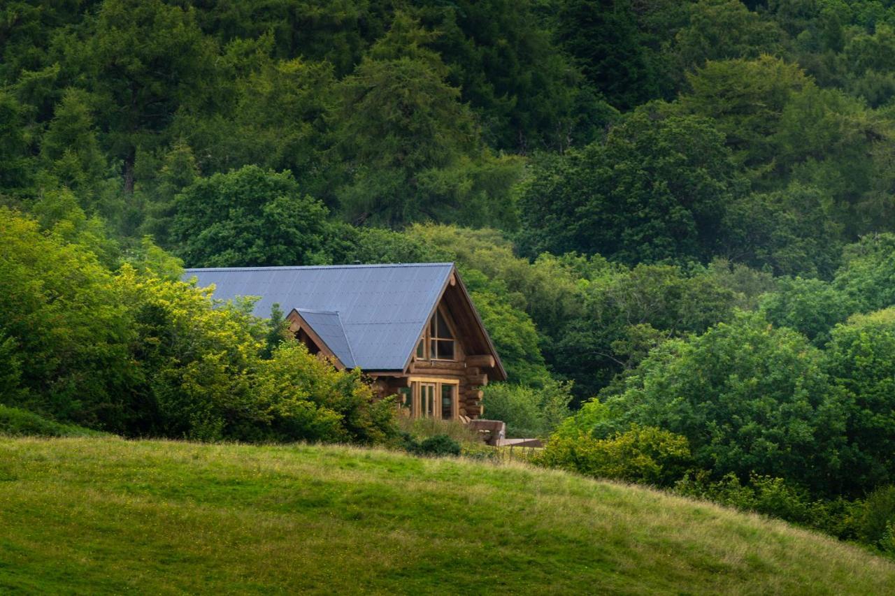 Wild Nurture Eco Luxury Offgrid Log Cabin Fort William Eksteriør billede
