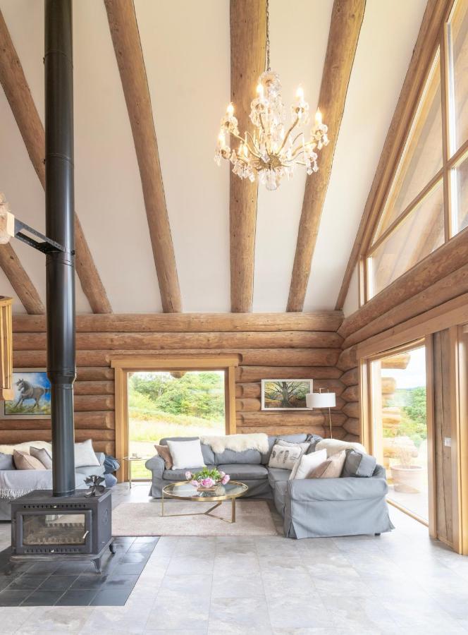 Wild Nurture Eco Luxury Offgrid Log Cabin Fort William Eksteriør billede