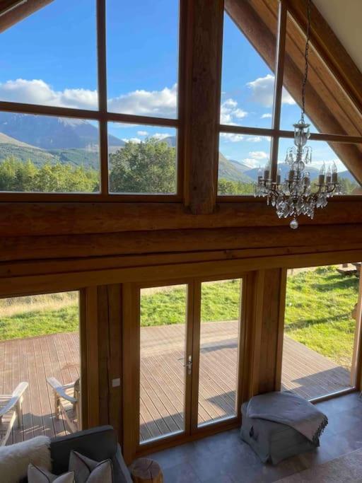 Wild Nurture Eco Luxury Offgrid Log Cabin Fort William Eksteriør billede