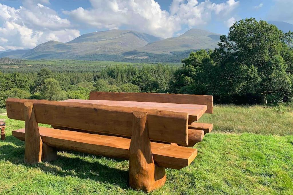 Wild Nurture Eco Luxury Offgrid Log Cabin Fort William Eksteriør billede