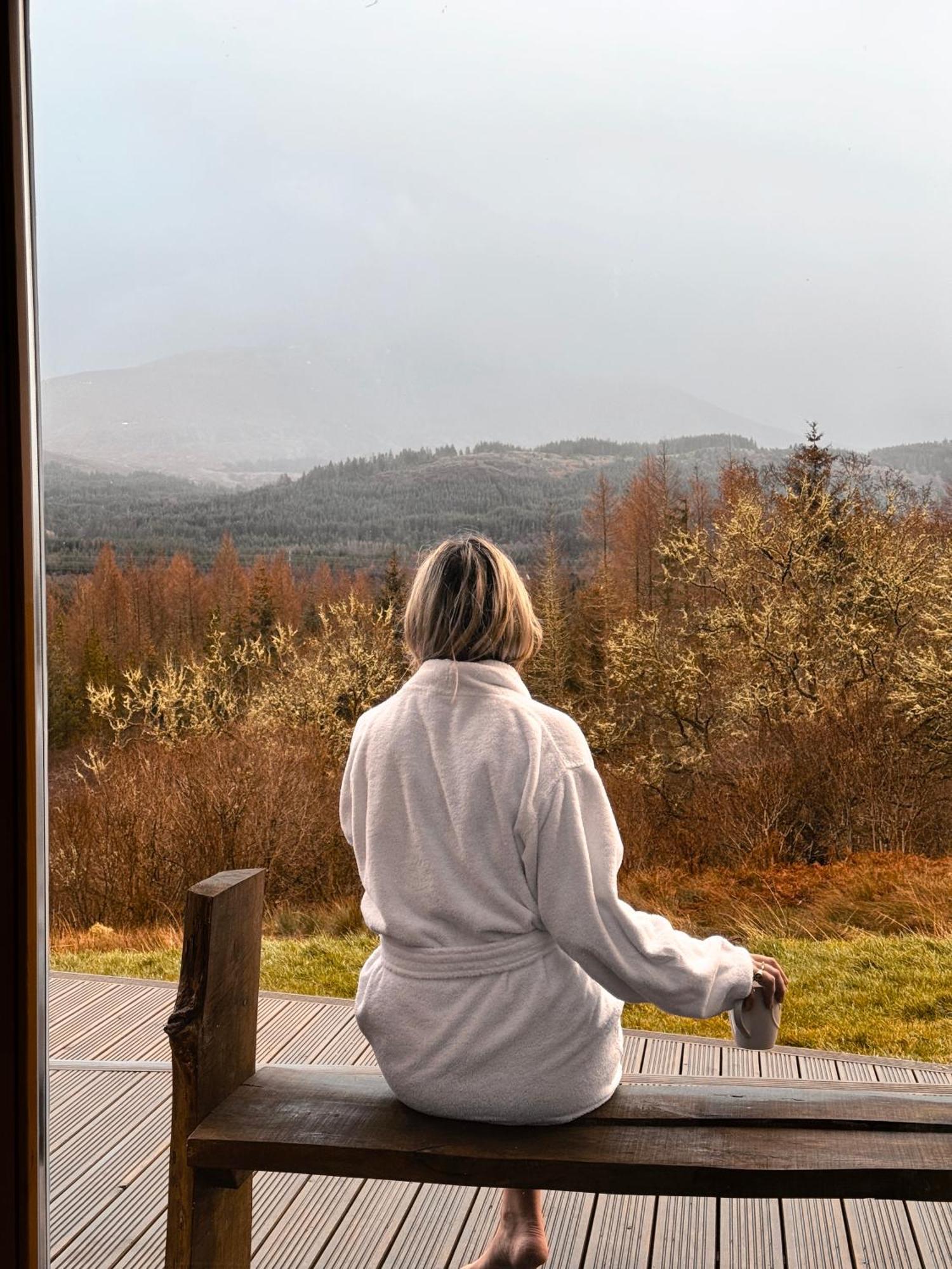 Wild Nurture Eco Luxury Offgrid Log Cabin Fort William Eksteriør billede